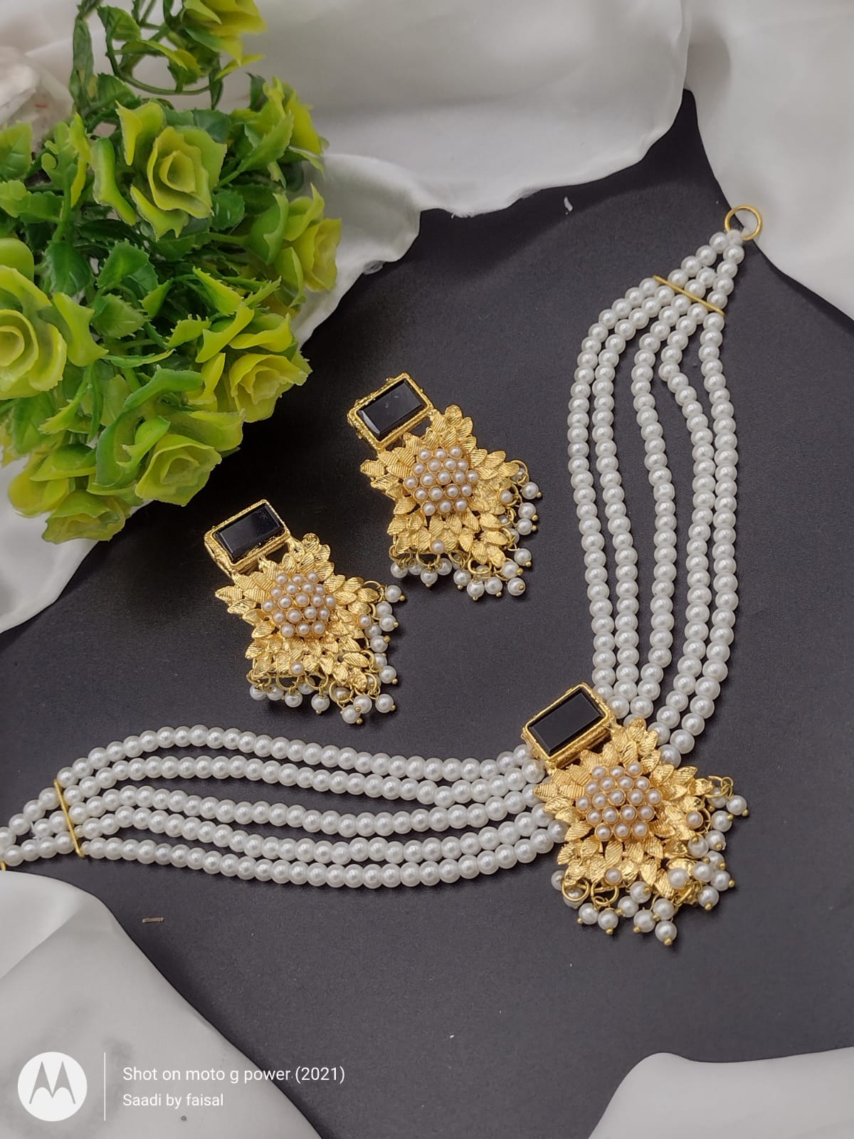 Hand Made Pearl & Gold Choker Set